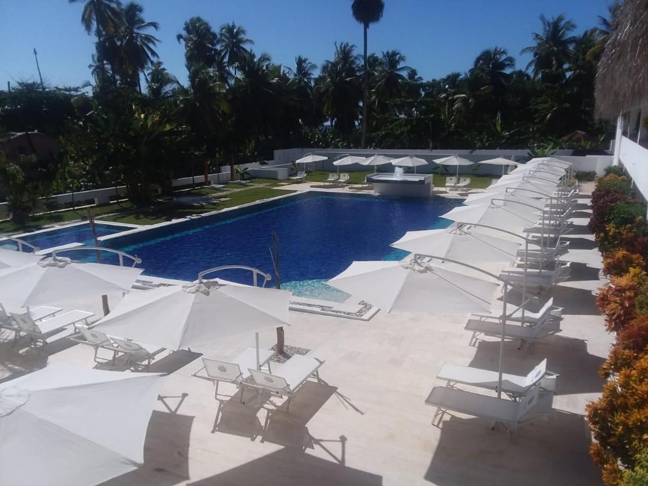 Oasi Encantada - Beach Resort Barahona Exterior photo